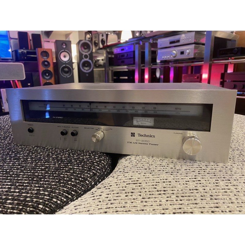 Technics ST-3050 FM/AM Stereo Tuner