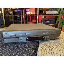 JVC SR-VS30 VIDEOREGISTRATORE  MINI DISC /SUPER VHS