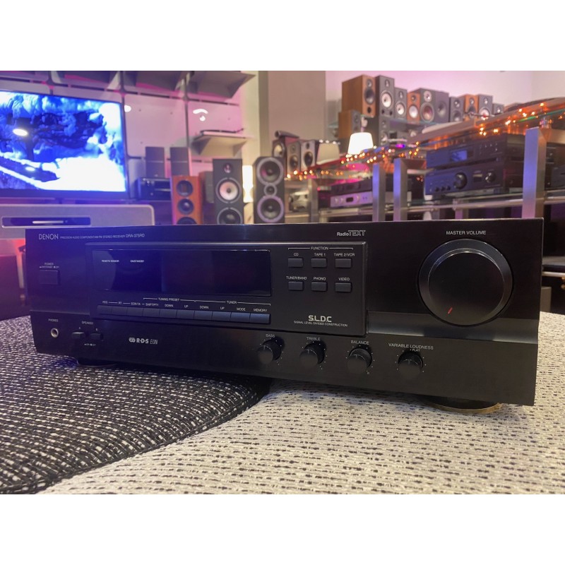 Denon DRA375RD con