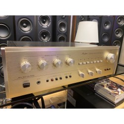 Accuphase E-206