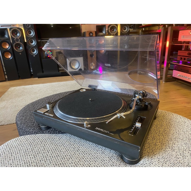 Technics SL-1210MK2