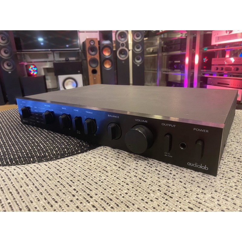 AUDIOLAB 8000C