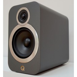 Q ACOUSTICS 3030i