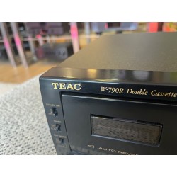 TEAC W-790R Double Cassette Deck