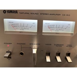 Yamaha CA-810