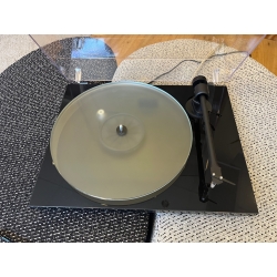 Pro-Ject - T1