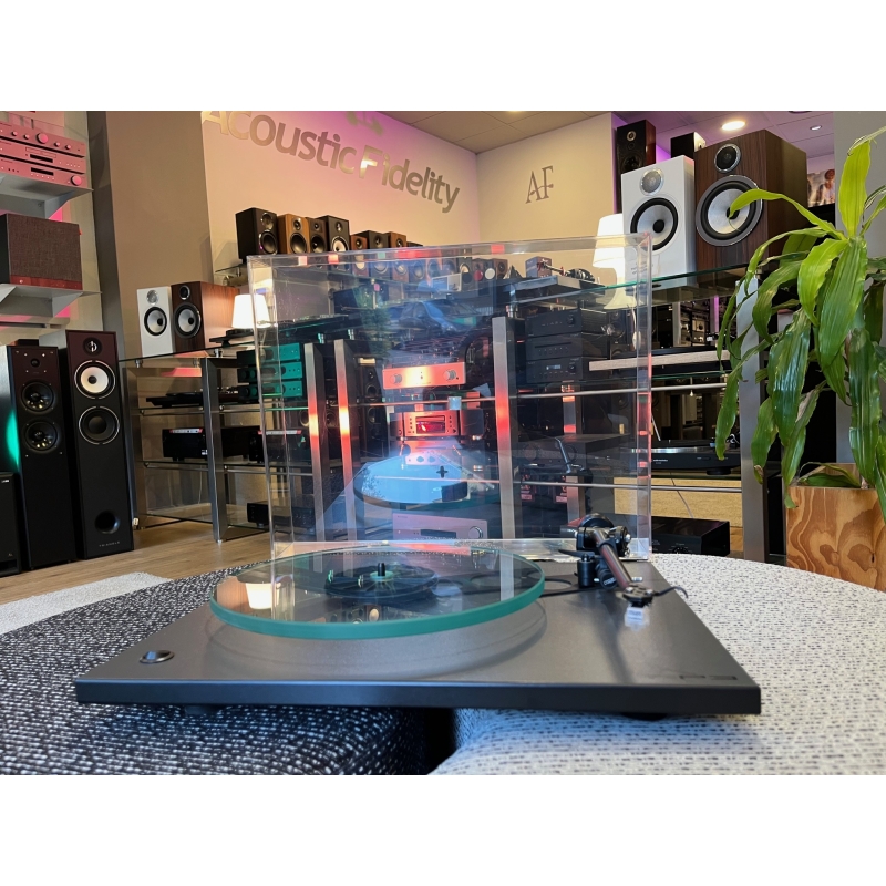 REGA PLANAR P3