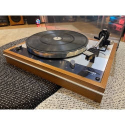 Thorens TD160