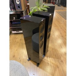 KEF R5 META