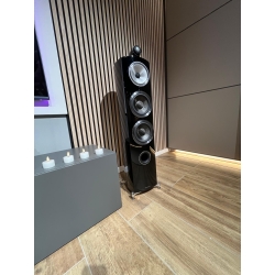 Bowers&Wilkins 803 D3