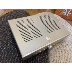 CAMBRIDGE AUDIO Azur 650A