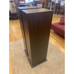 TRIANGLE BOREA BR10...