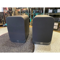 Q ACOUSTICS 3020i
