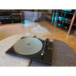 Pro-Ject | T1