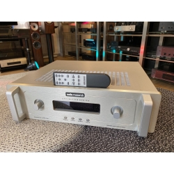 Audio Research DSi200