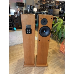 ProAc Response D18