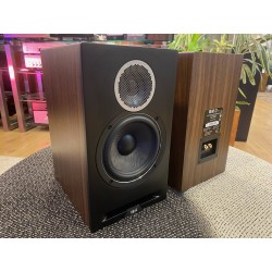 ELAC Debut Reference DBR62